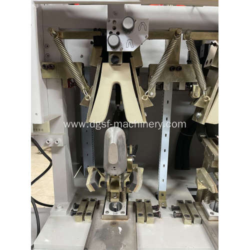Renew Two Hot & Two Cold Back-part Molding Machine with Computer YL-828